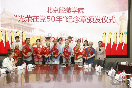 为何一百零八将都心甘情愿为宋江卖命,鲁智深圆寂前悟出了真相!